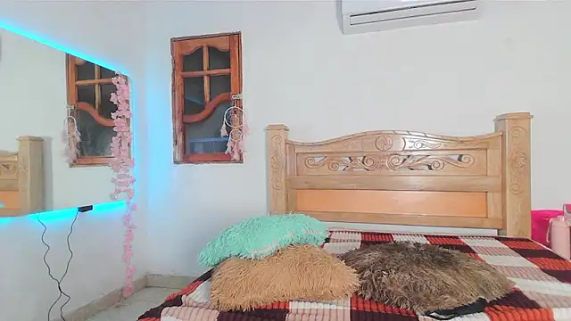 bratz_glloe's Live XXX Chat