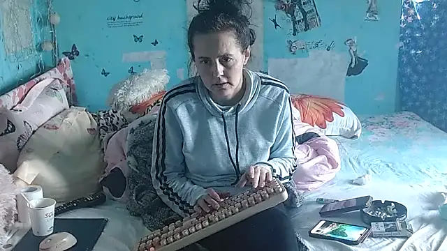 brighteyes77's Live XXX Chat