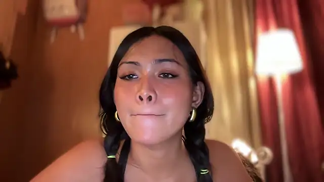 دردشة Yourbaby_angelx الجنسية المباشرة