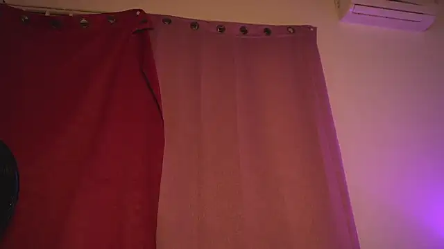 Chatroom XXX en direct de noah_0814