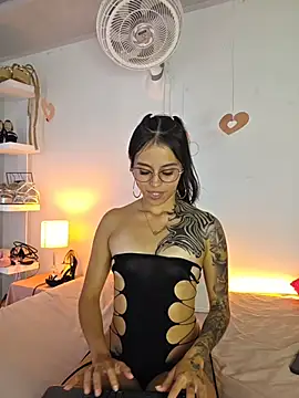 Živý XXX chat thamaral1