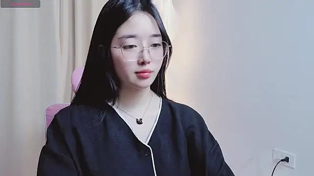 Živý XXX chat Miu-999