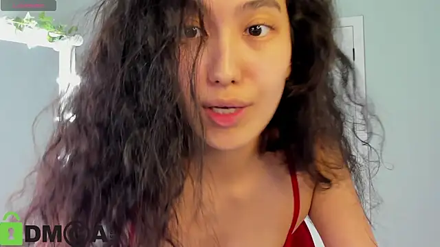 Chat XXX en directo de FlirtyAura