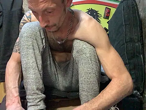 ILOVEhairywoman Pertunjukan Webcam