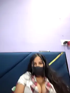 Lusty-radhika – Live XXX-chat