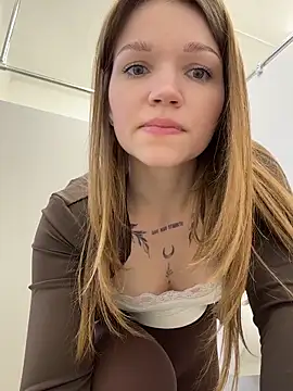 StreetSquirt Live XXX-Chat