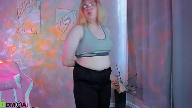 Živý XXX chat luna_c0ra