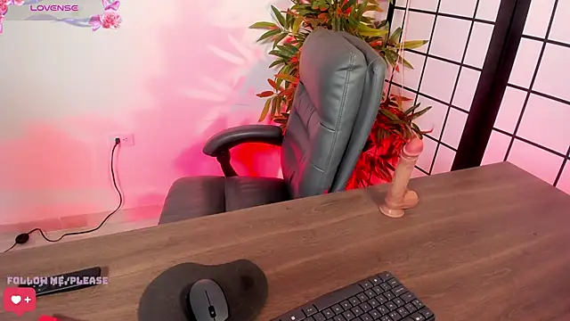 Antonella_Moretti_ Live XXX-Chat