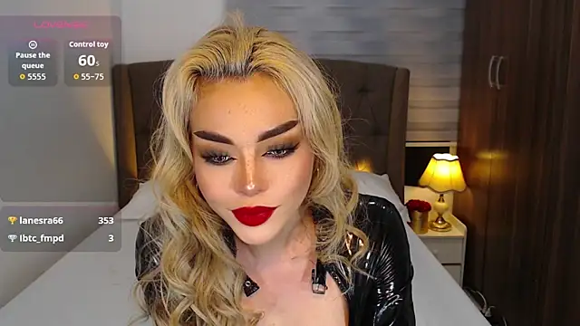 Вебкам-шоу SexFucktoryLily