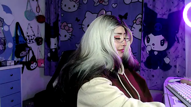 lussyevans24's Live XXX Chat