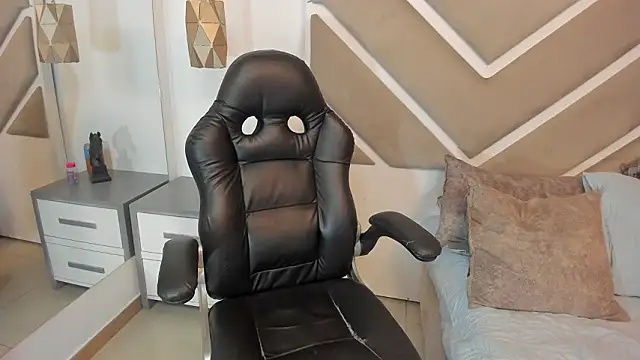 MelodyHanns' Live XXX Chat