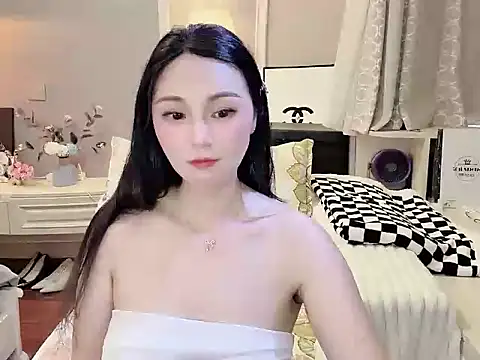 KCYE-CC 即時 XXX 聊天