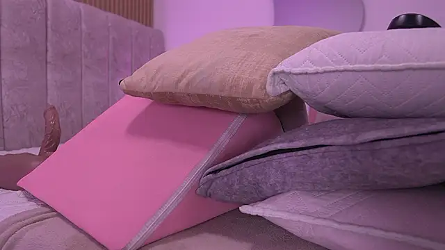 Czat XXX na żywo – violeta_aroca