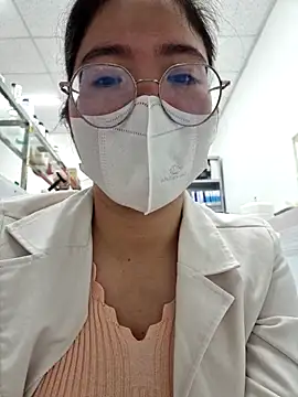 HinaLovely's Live XXX Chat