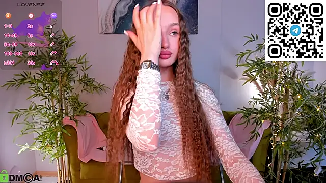 miiss__luluのライブXXXチャット