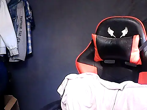 Chat +18 de sweet_sexyasian69 ao vivo