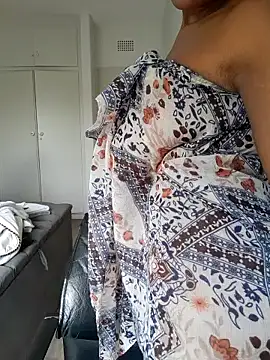 Barbieee1301 Adlı Modelin Canlı XXX Sohbeti