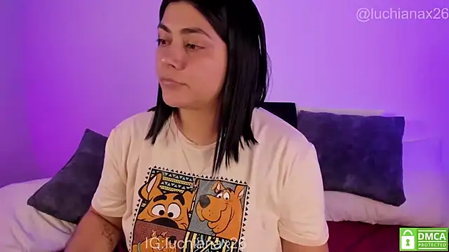 Chatroom XXX en direct de lucy26_