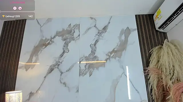 Chatroom XXX en direct de hannahill69