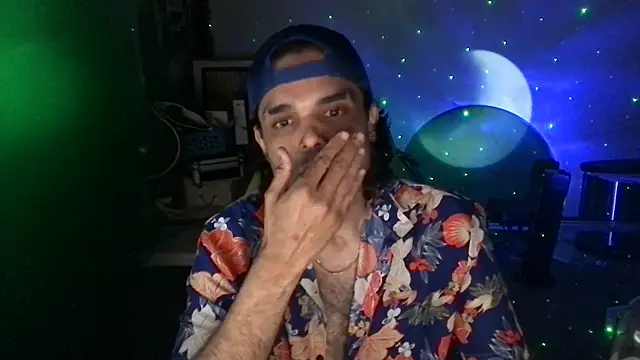 Chat +18 de KungFuPanda001 ao vivo