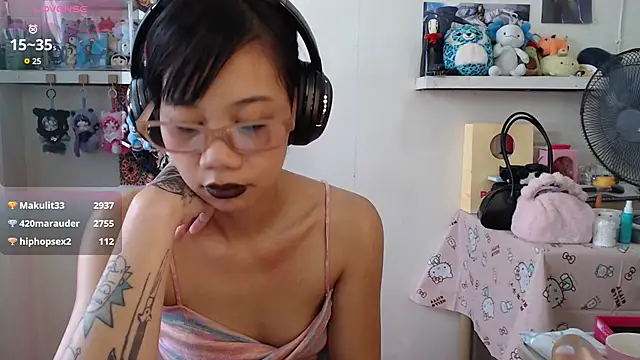 GloryKulikowski Chat XXX in diretta