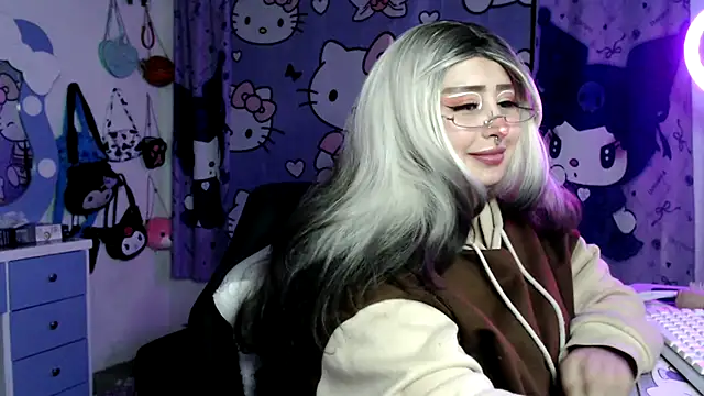 lussyevans24 Live XXX-chat