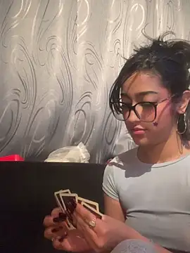 LilithMonette webcam show