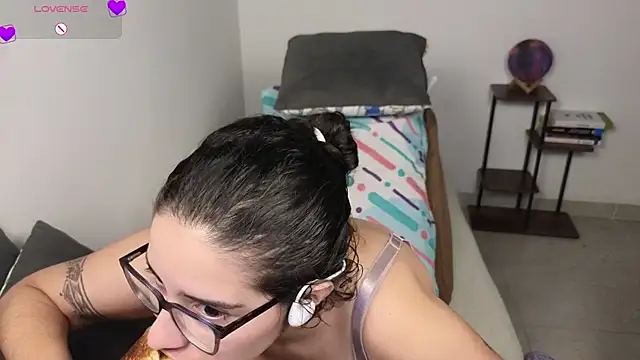 Chatroom XXX en direct de blue__moon_