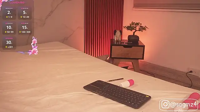 sara__gomez: απευθείας συνομιλία ΧΧΧ