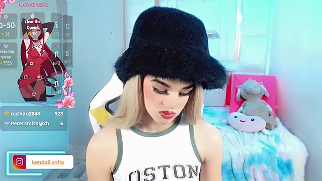 Sophiaa_doll_ Adlı Modelin Canlı XXX Sohbeti