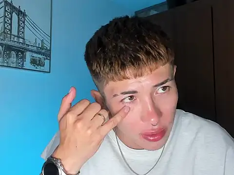 noahsaint Webcam show