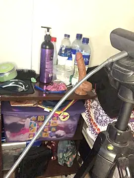 Czat XXX na żywo – luisahot_9727