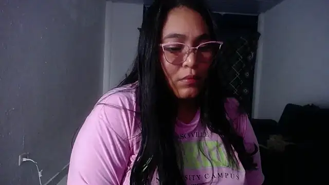 sirena_15 Chat XXX in diretta