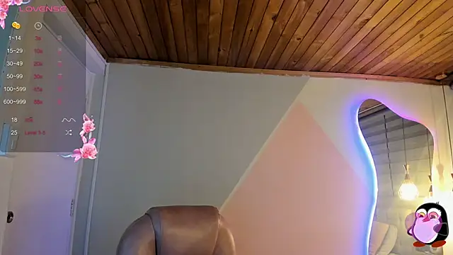 cristal__hot_1 Adlı Modelin Canlı XXX Sohbeti