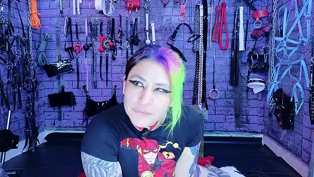 PANDORANEZZ live XXX chat