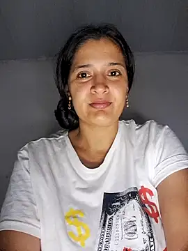 Chat +18 de Kendal_Lane ao vivo