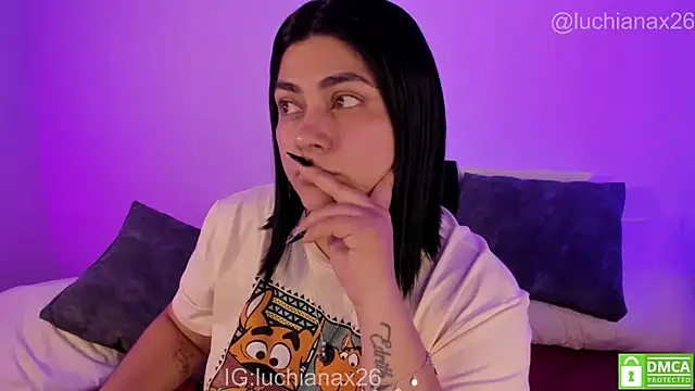 แชท XXX สดของ lucy26_