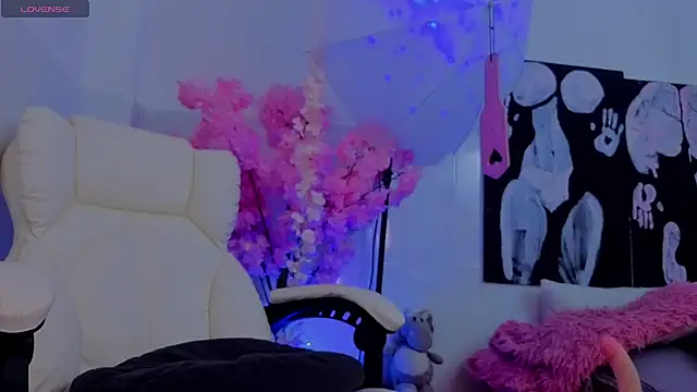 KilyetVera3x's Live XXX Chat