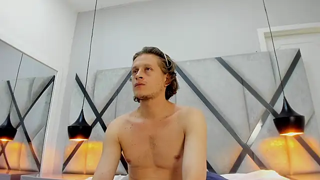 Anthonny_Vegas Show in webcam