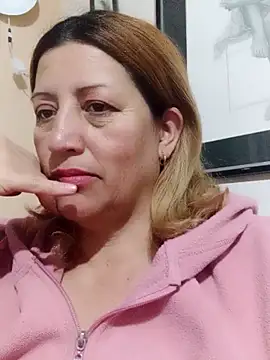 ROOMIINA 即時 XXX 聊天