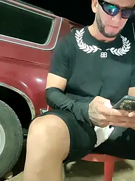 PIGHIGHDIRTY_p0's Live XXX Chat