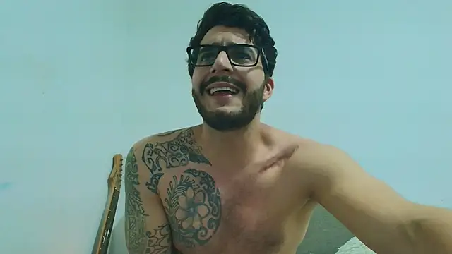 thomas_gun Live XXX-Chat