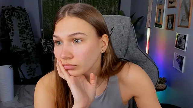 XXX chat uživo modela Sweet_Emilya
