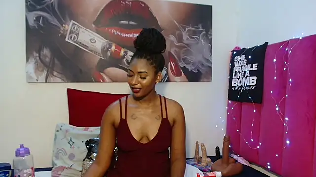 Moreish-06's Live XXX Chat