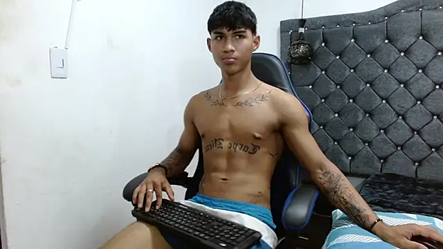 Chat XXX en directo de luka_big18