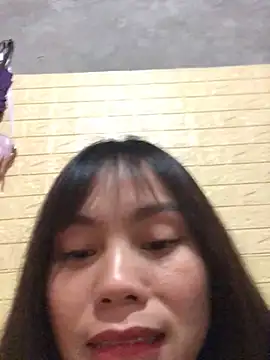 SarahkiuのライブXXXチャット