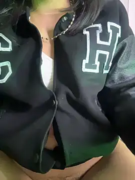 _Queen_love2's Live XXX Chat