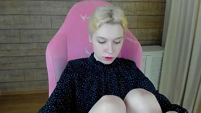 AgataGateのライブXXXチャット