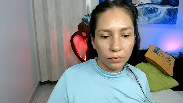 naihroby 라이브 XXX 채팅