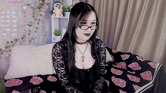 Chat XXX en directo de ThoraHaring